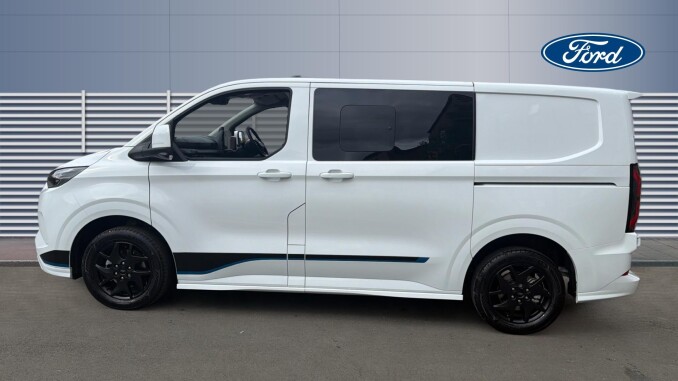 Ford Transit Custom 320 L1 Petrol Fwd 2.5 PHEV 232ps H1 Van Sport Auto - Image 4